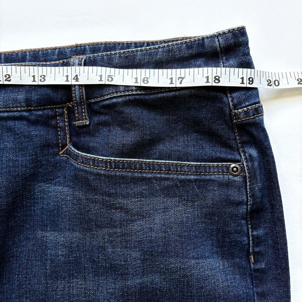 J JILL Denim Smooth Fit Skirt Size 16 | Dark Wash Cotton Classic Casual Preppy - Picture 8 of 9